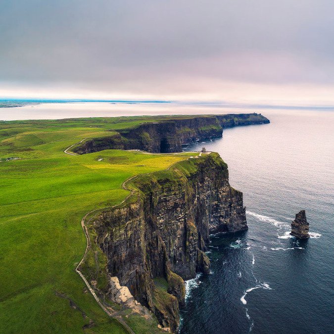 Inglaterra, Escocia e Irlanda acompañada